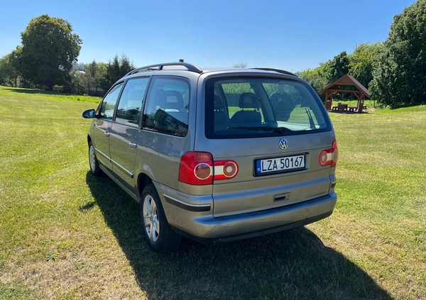 Volkswagen Sharan cena 11500 przebieg: 247000, rok produkcji 2004 z Wolin małe 121